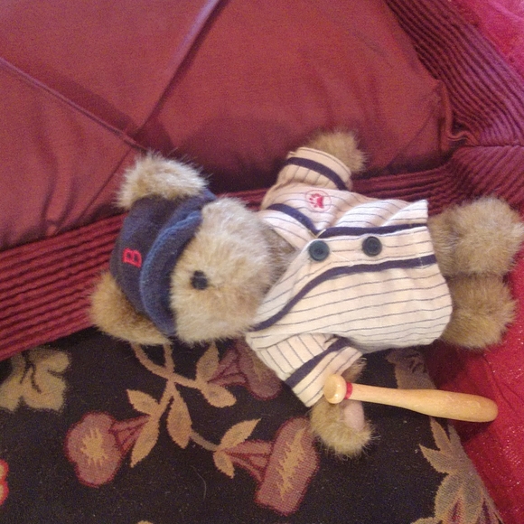 Boyds Baseball Bear - Picture 4 of 5